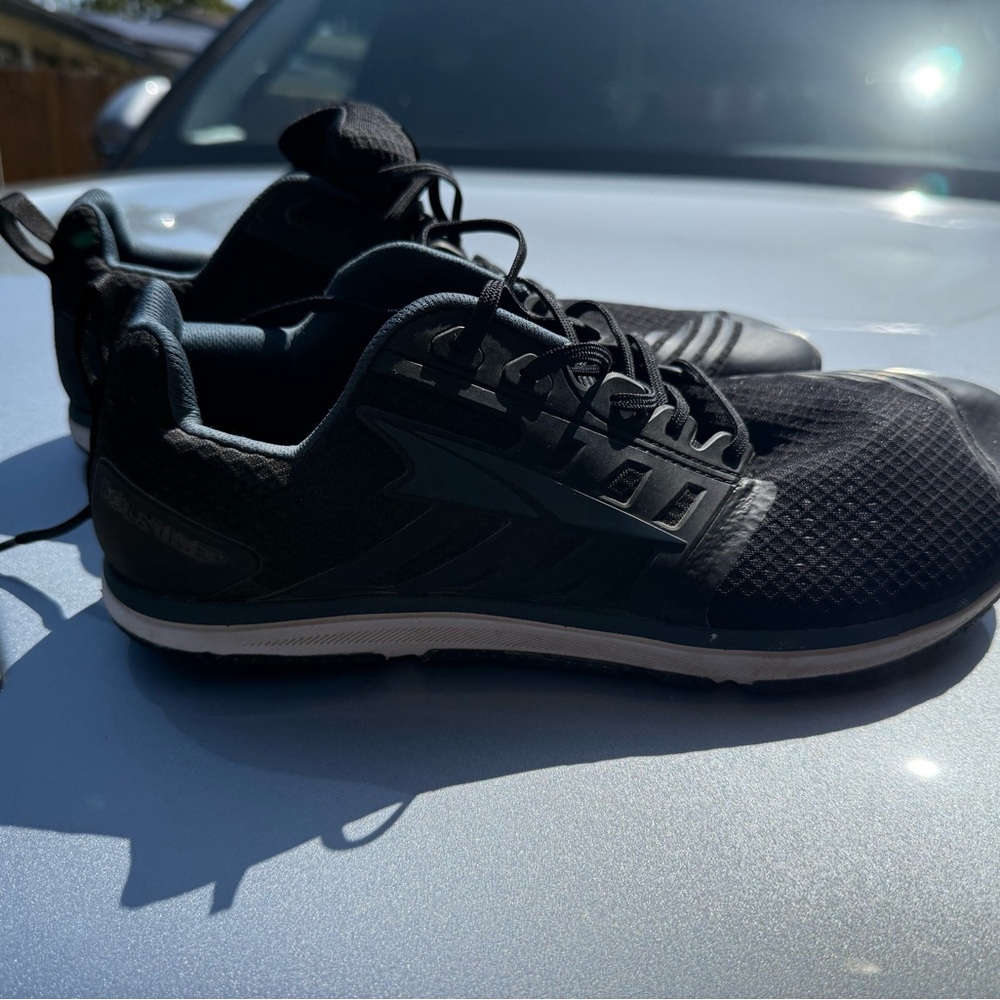 Altra Solstice XT Men’s Training Shoes – Size 10.5